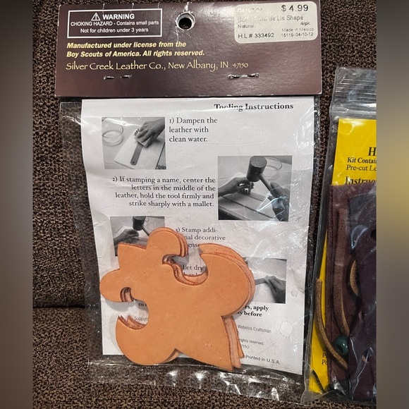 Boy Scout Craft Kit Lot. Neckerchief slide, leather pouch and Fleur De Lis kit. - Picture 5 of 7